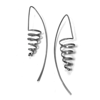 Lantern Coil Earring
Sterling Silver
ERDR17-OX Lantern Coil Earring
Sterling Silver
ERDR17-OX